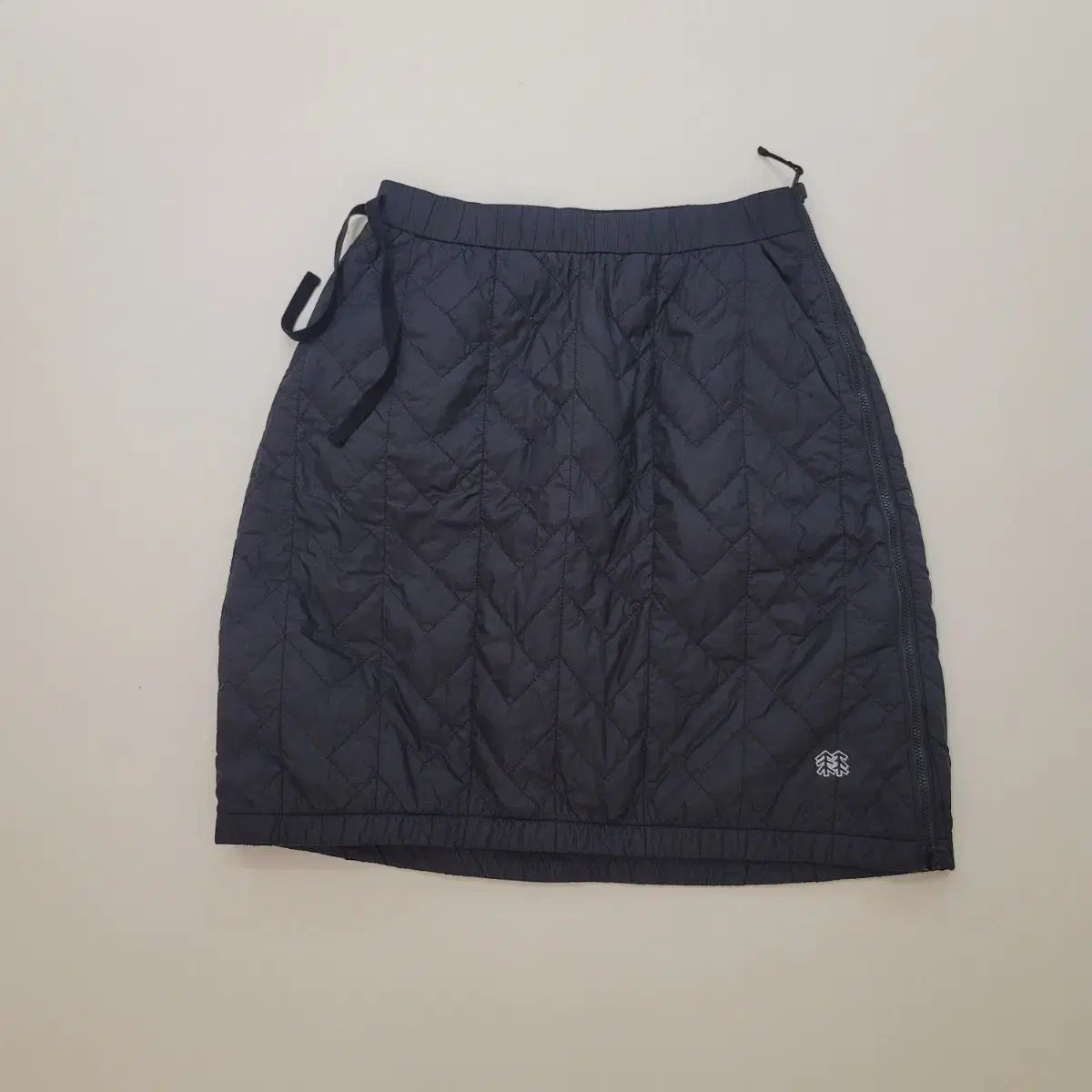 コーロンスポーツ 軽量ダウン リバーシブルスカート 両面着用