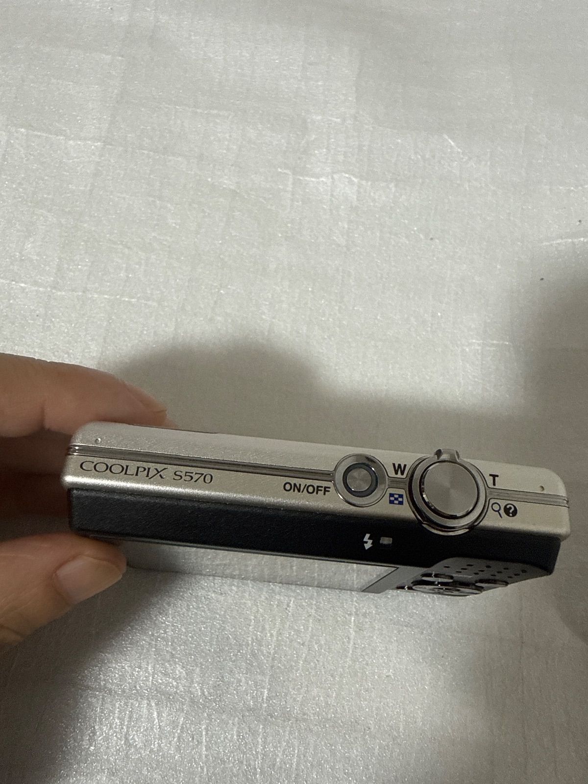 ❗️動作良好❗️デジカメ 本体 Nikon Coolpix S570 - メルカリ