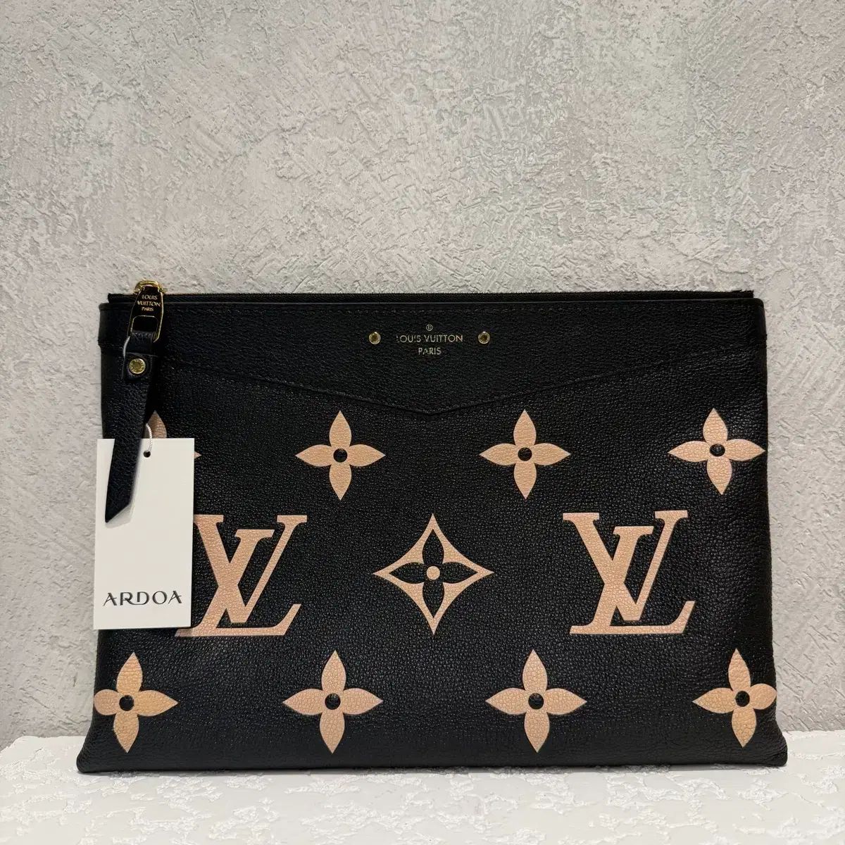 ルイヴィトン バイ デイリー ポーチ クラッチ