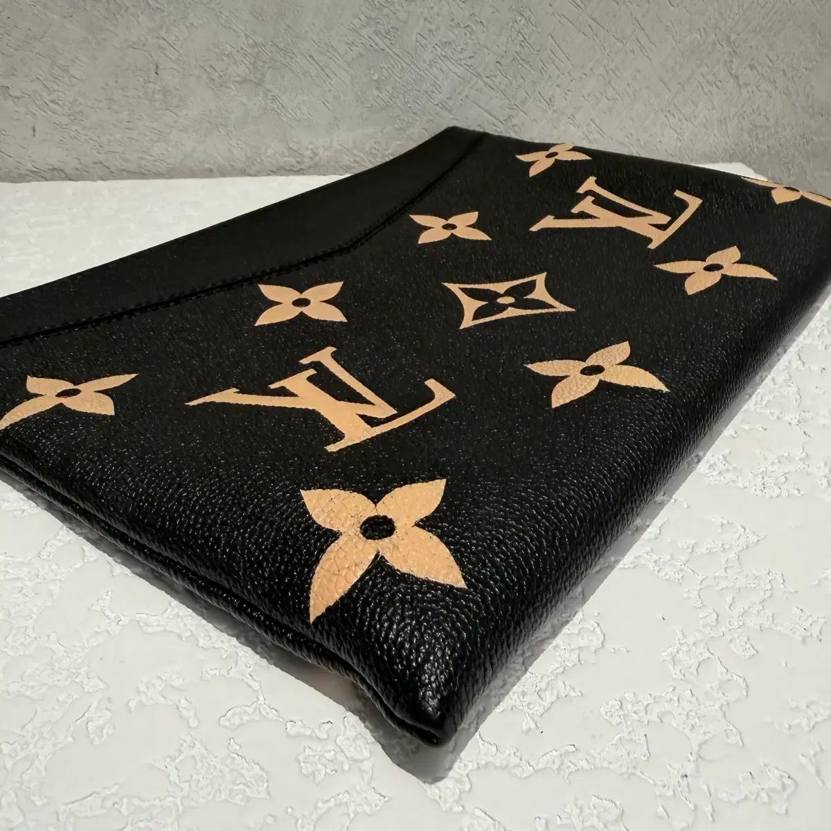 デイリー ポーチ