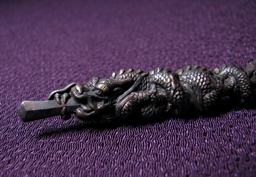  時代武具 目貫 倶利伽羅の図 25 l 009 鍔(つば) 武具