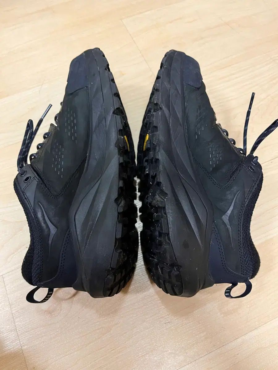 285 ホカ オネオネ カハ ゴアテックス