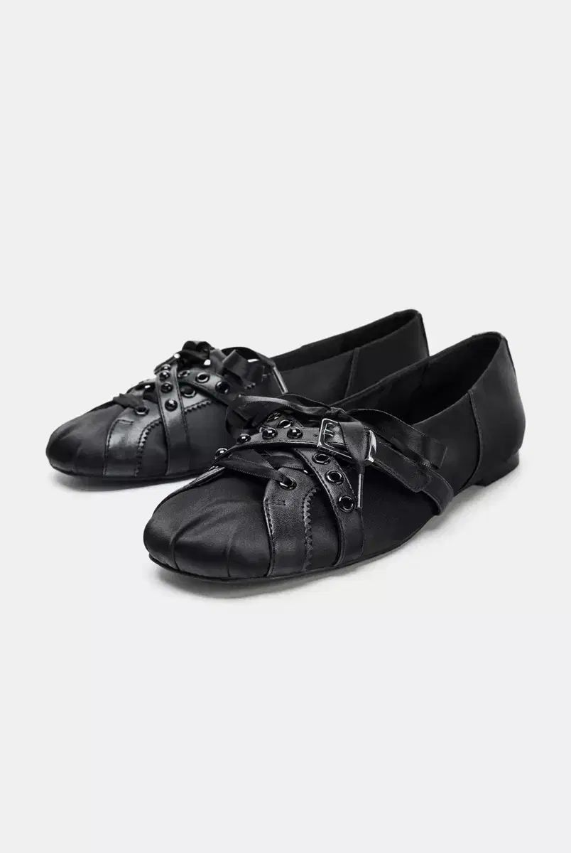 ザラ ストラップ バレリーナ フラットシューズ