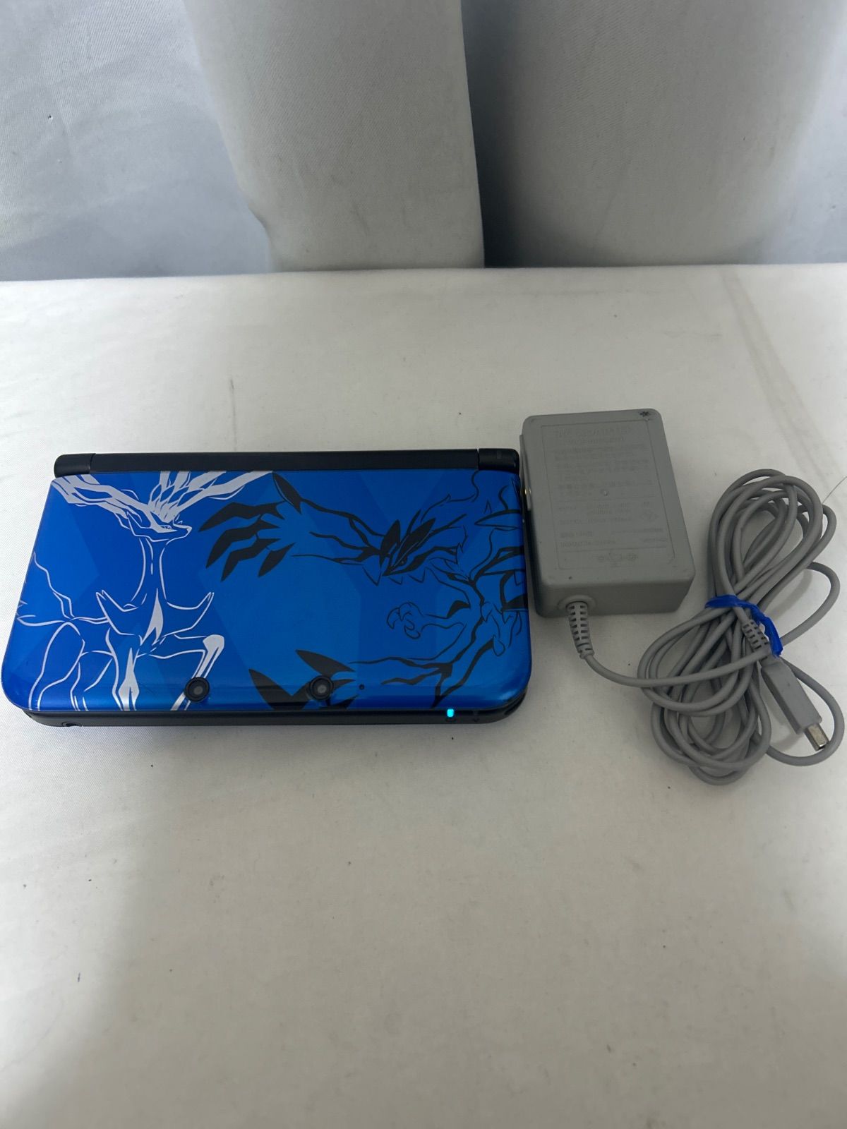 ニンテンドー3 DS LL ポケットモンスター XY ゼルネアス イベルタル モデル 本体 ACアダプター付 スライドパッドラバー