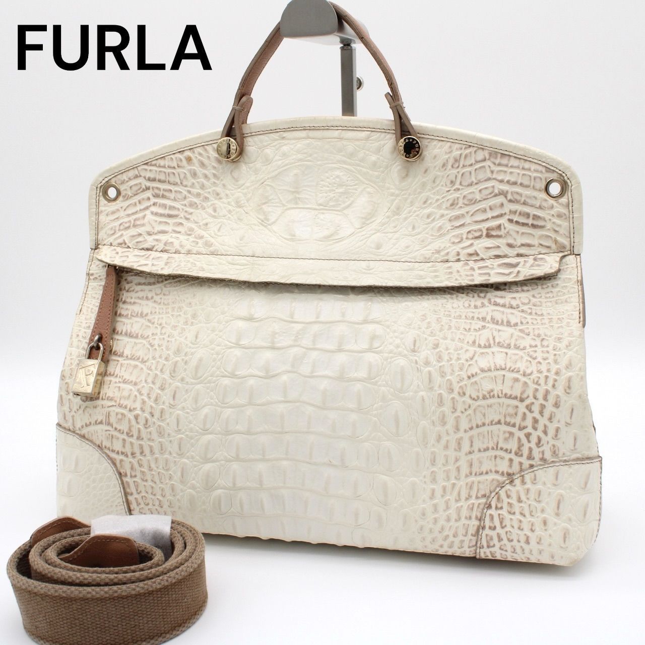美品】FURLA PIPER ハンドバッグ 2way フォーマル ベージュ 美品】FURLA PIPER ハンドバッグ 2way フォーマル ベージュ