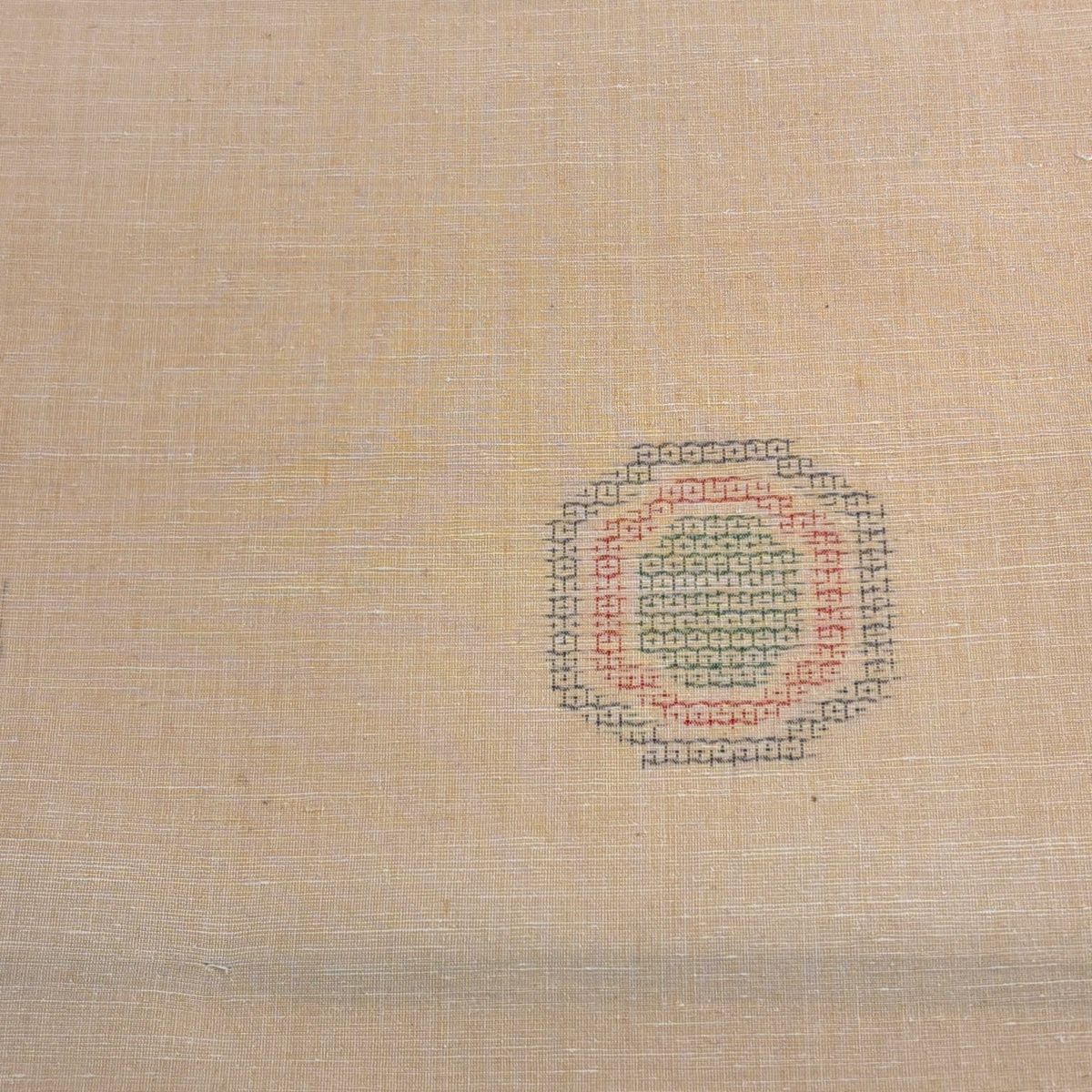 反物 秀品 紬 証紙有 亀甲絣 幾何学 ベージュ 正絹