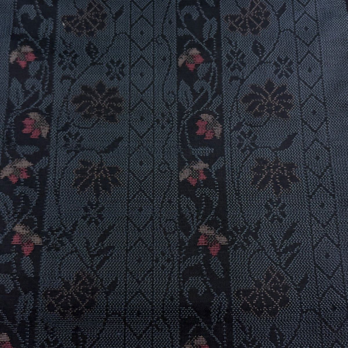 反物 秀品 紬 花唐草 亀甲 青灰色 正絹