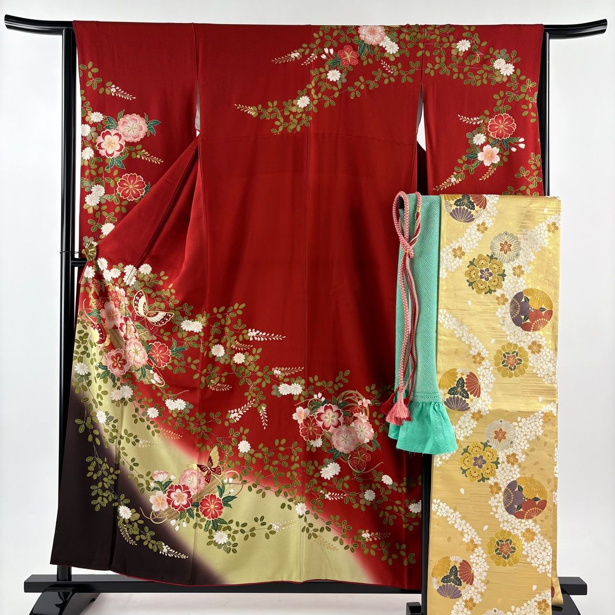 振袖 身丈157 5 cm 裄丈64 M 袷 袋帯フルセット 花筏 蝶 金糸 金彩 赤 正絹 秀品