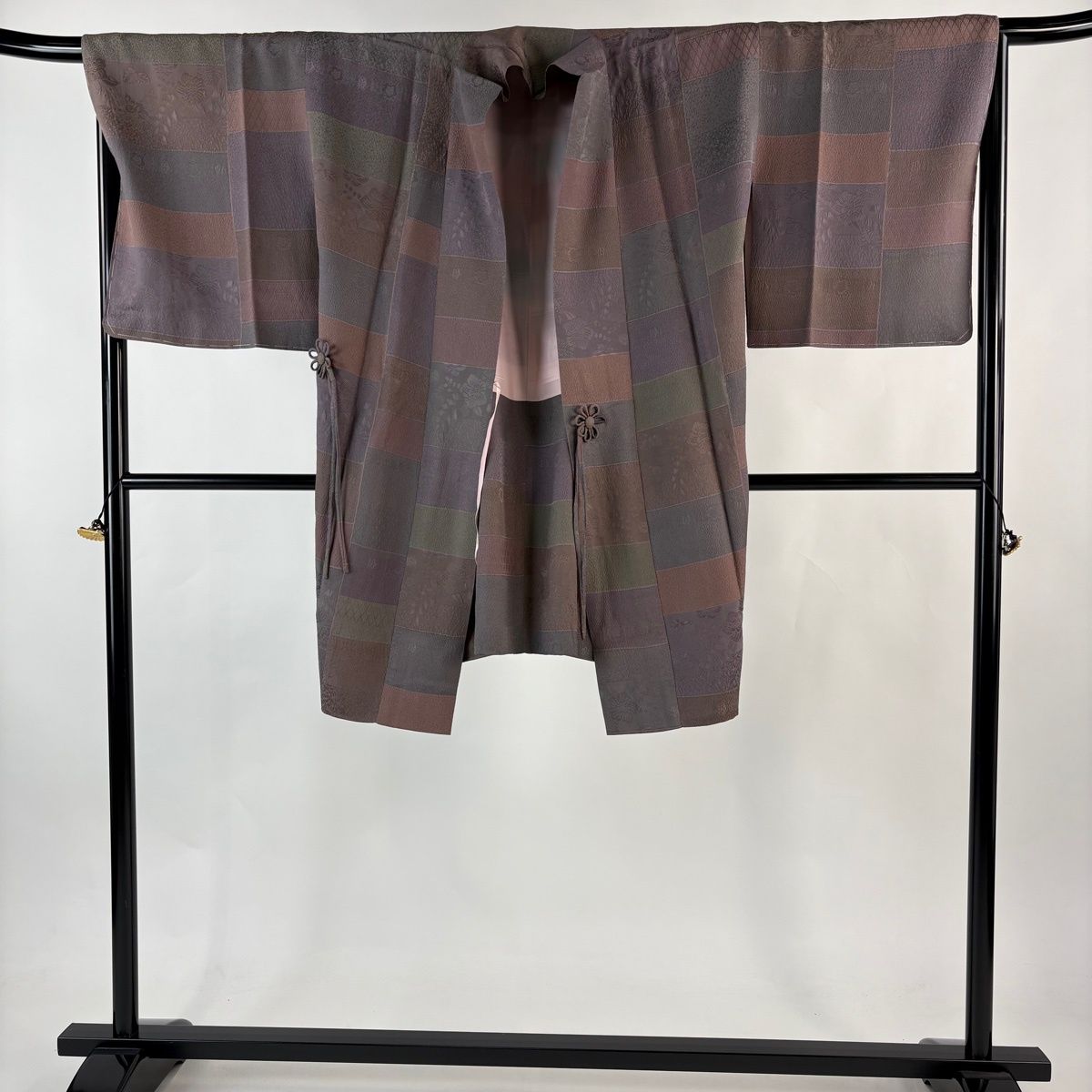  道中着 身丈98 cm 裄丈67.5 L 和装コート 地紋 幾何学模様 灰紫 正絹 羽織 着物 浴衣