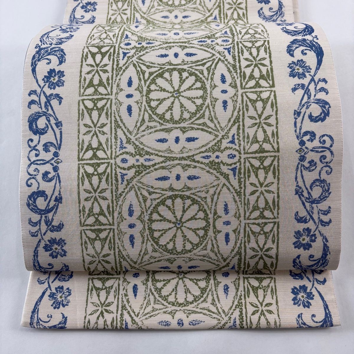 袋帯 秀品 丸文 花唐草 金通し クリーム 全通 正絹