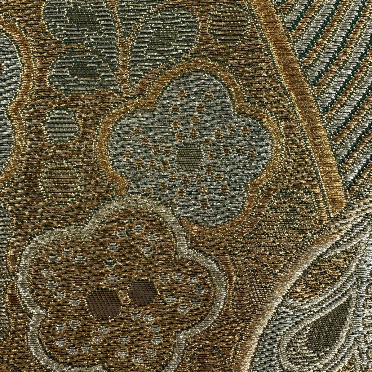 袋帯 秀品 梅 葉柄 金銀糸 箔 緑 六通 正絹