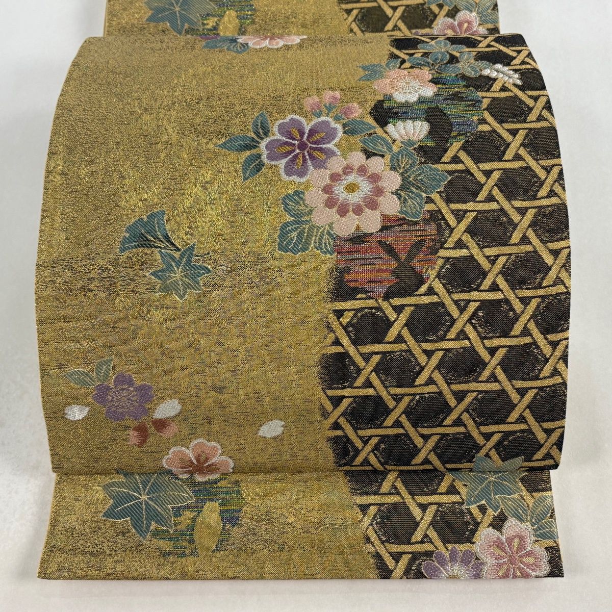 袋帯 秀品 草花 籠目 金糸 箔 金色 六通 正絹