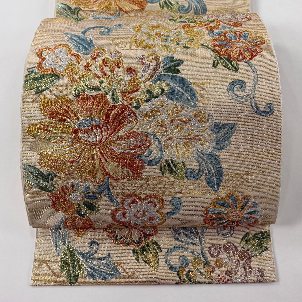 美品】 袋帯 逸品 川島織物 落款 花唐草 金糸 箔 金色 六通 正絹