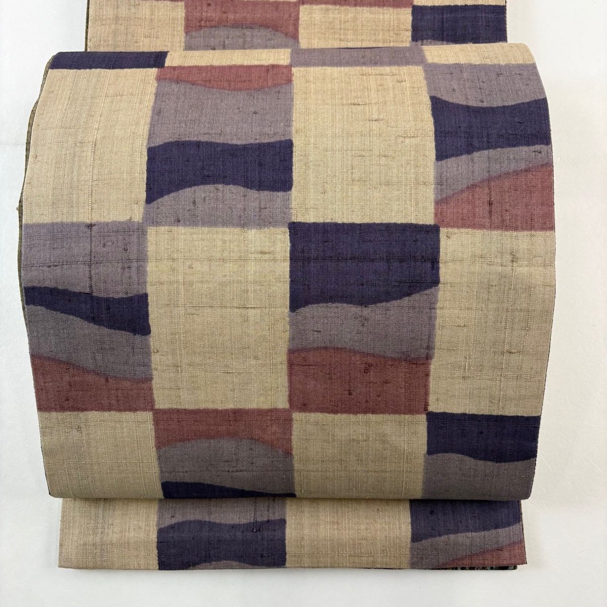 袋帯 秀品 紬地 変わり市松 幾何学模様 薄茶色 全通 正絹