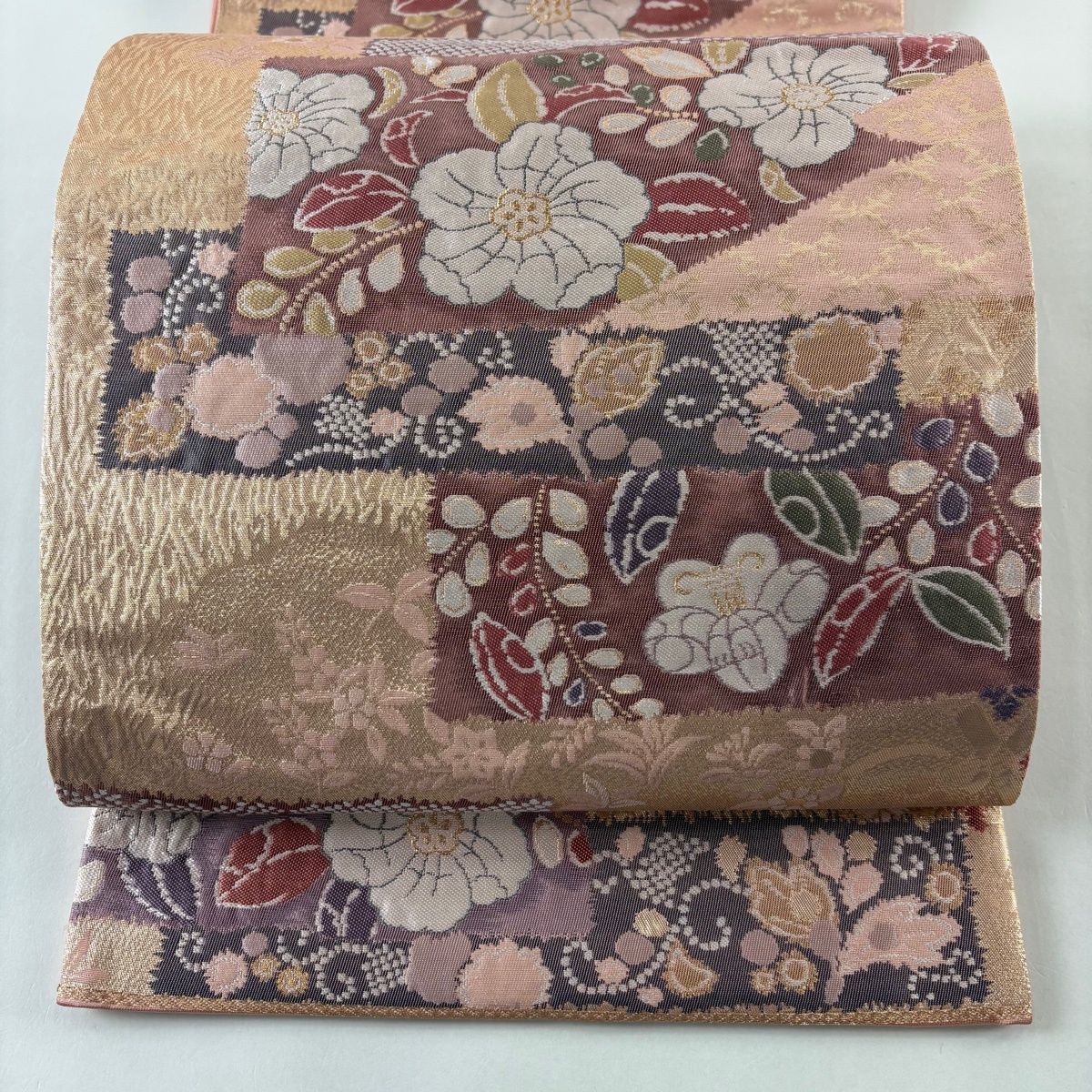 袋帯 秀品 関西仕立て 草花 金糸 箔 ピンク 六通 正絹