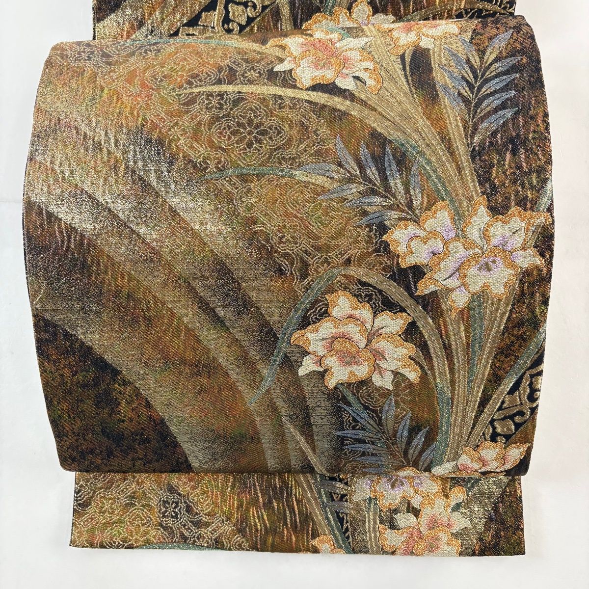 袋帯 秀品 草花 金糸 箔 金色 六通 正絹