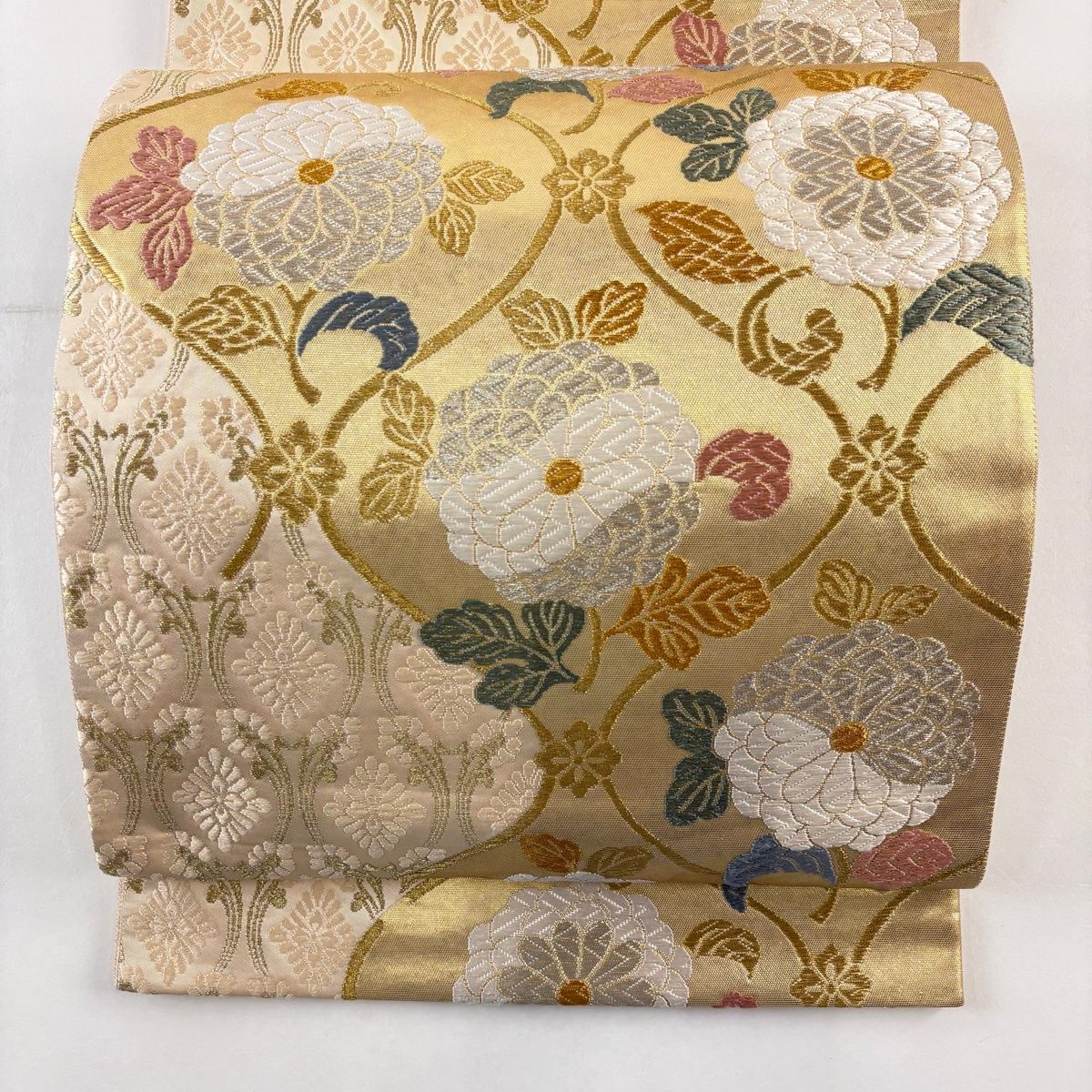 袋帯 秀品 菊 金銀糸 箔 金色 六通 正絹