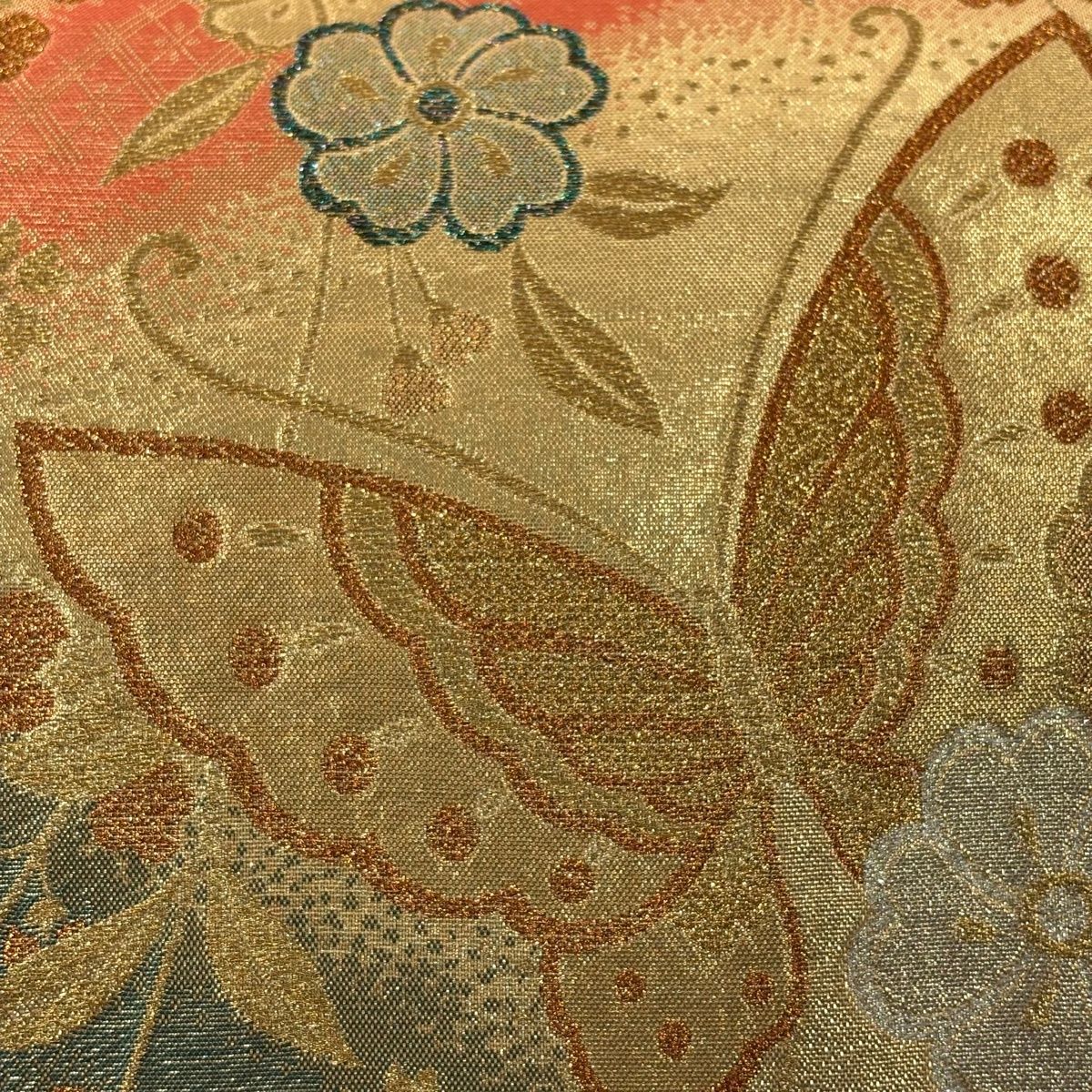 袋帯 秀品 蝶 桜 箔 金糸 金色 六通 正絹