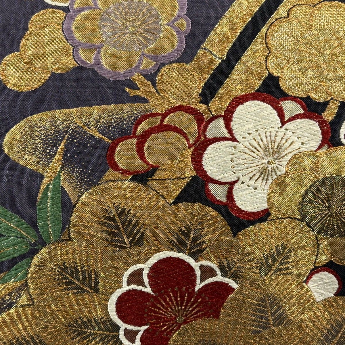 袋帯 秀品 振袖向き 松竹梅 箔 金糸 黒 六通 正絹