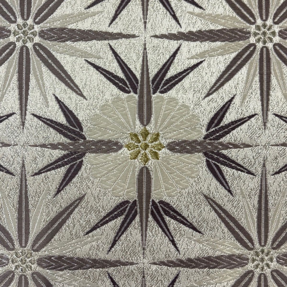 袋帯 秀品 落款 十一代目篠屋宗兵衞 花 葉柄 金銀糸 箔 銀色 六通 正絹