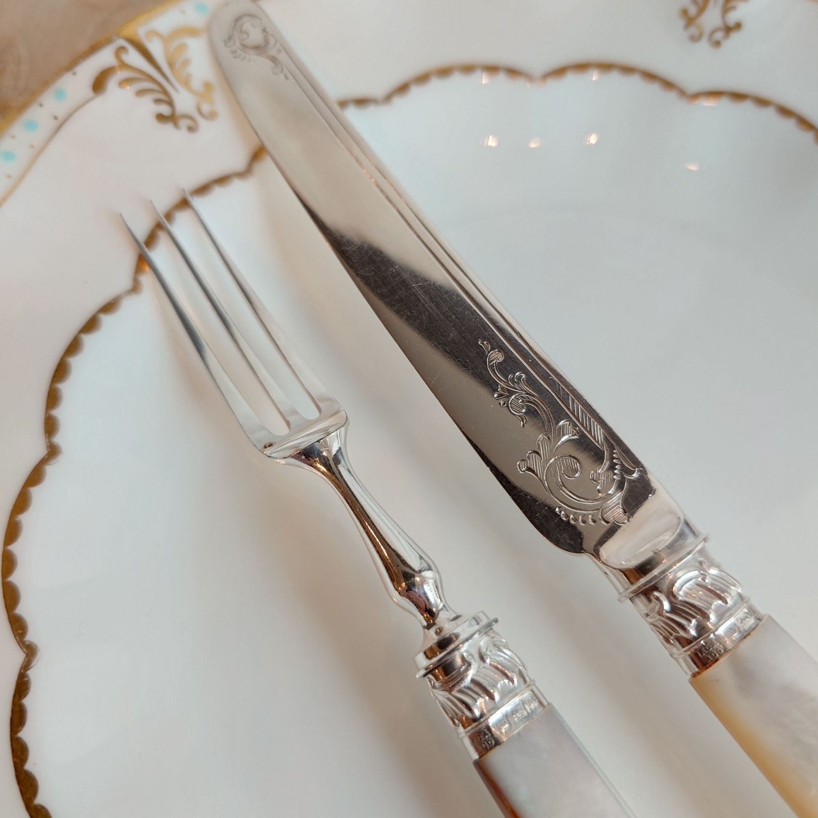 白蝶貝カトラリー セットEマザーオブパールハンドル 純銀製フェルール