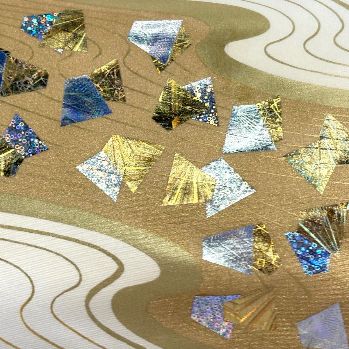 袋帯 秀品 証紙 流水 金彩 箔 クリーム お太鼓柄 正絹