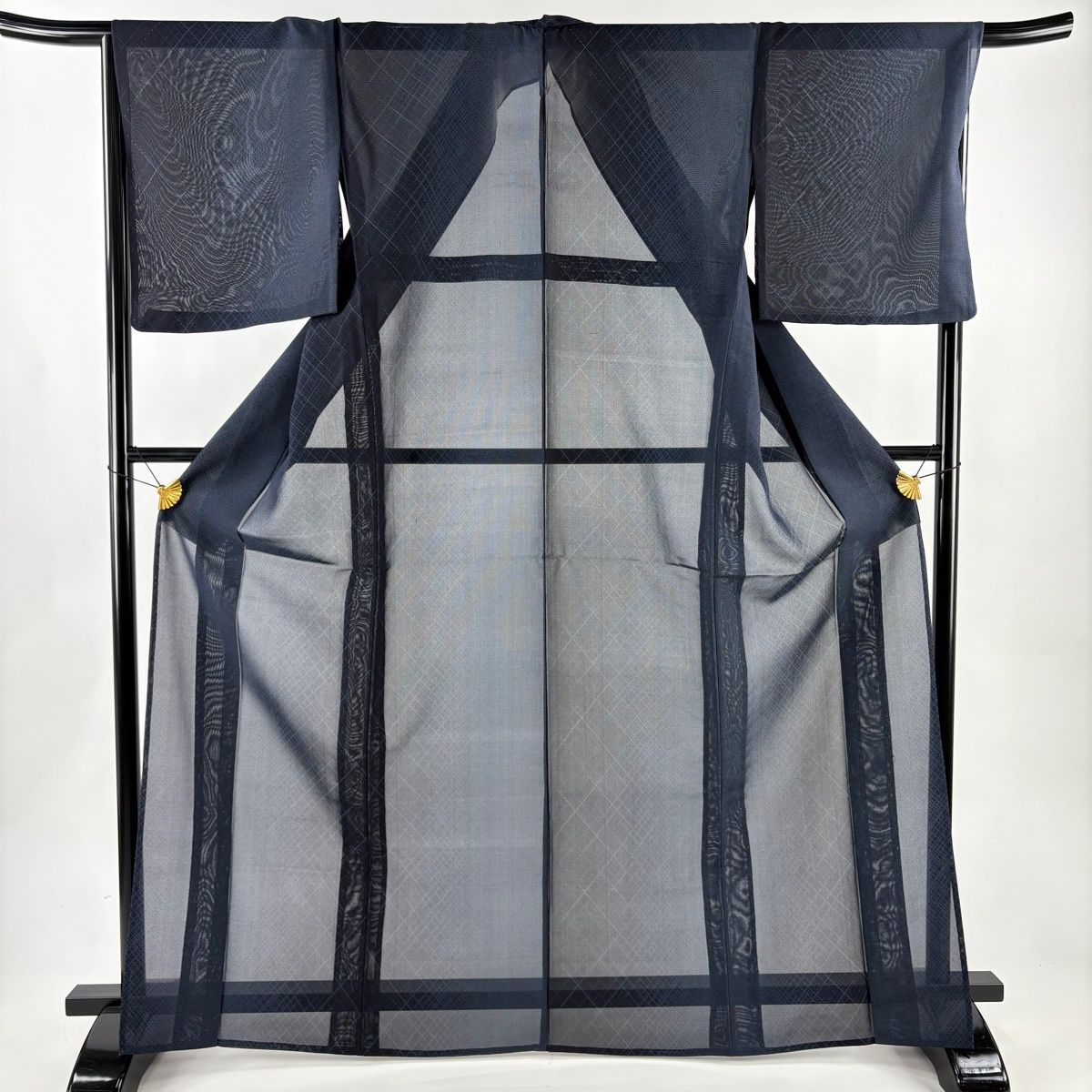 紬 身丈167 cm 裄丈67.5 L 薄物 夏紬 斜め格子 紺色 正絹 秀品