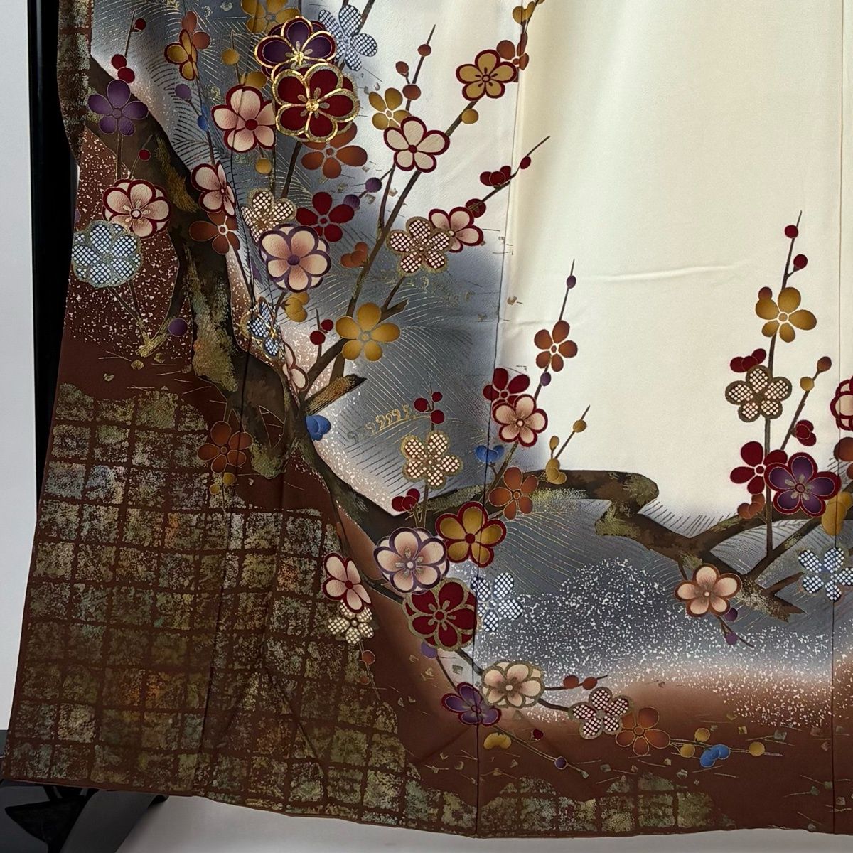 振袖 身丈162 cm 裄丈67 M 袷 枝梅 波頭 金糸 金銀彩 クリーム 正絹 秀品