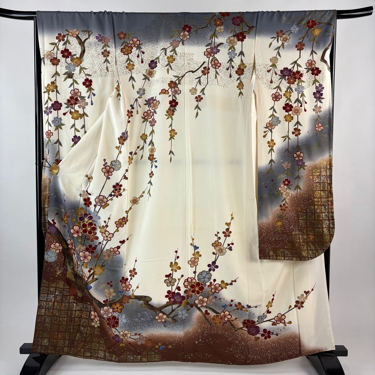 振袖 身丈162 cm 裄丈67 M 袷 枝梅 波頭 金糸 金銀彩 クリーム 正絹 秀品