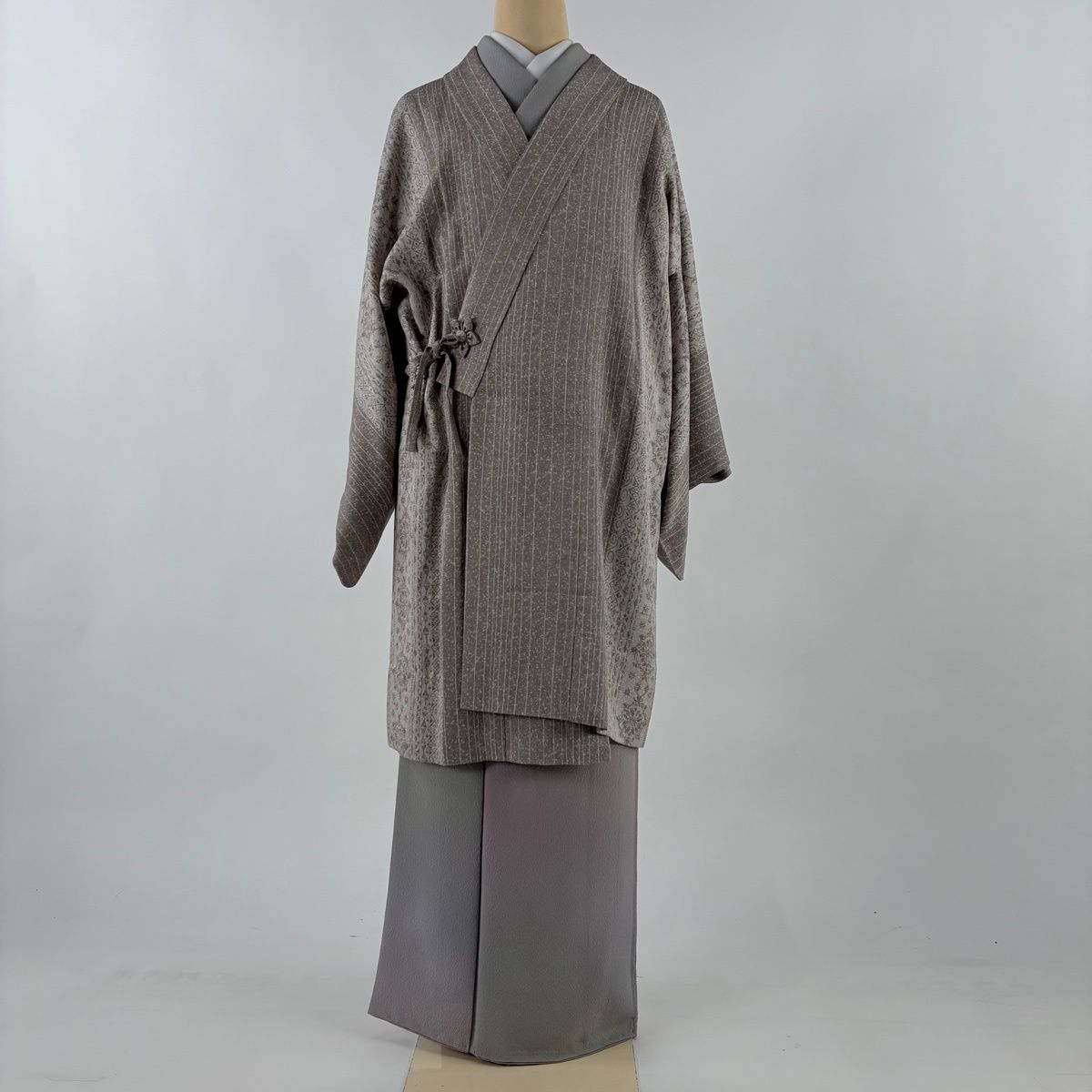 道中着 身丈96 cm 裄丈64 M 和装コート 着物衿 縞 華文 灰茶 正絹 秀品