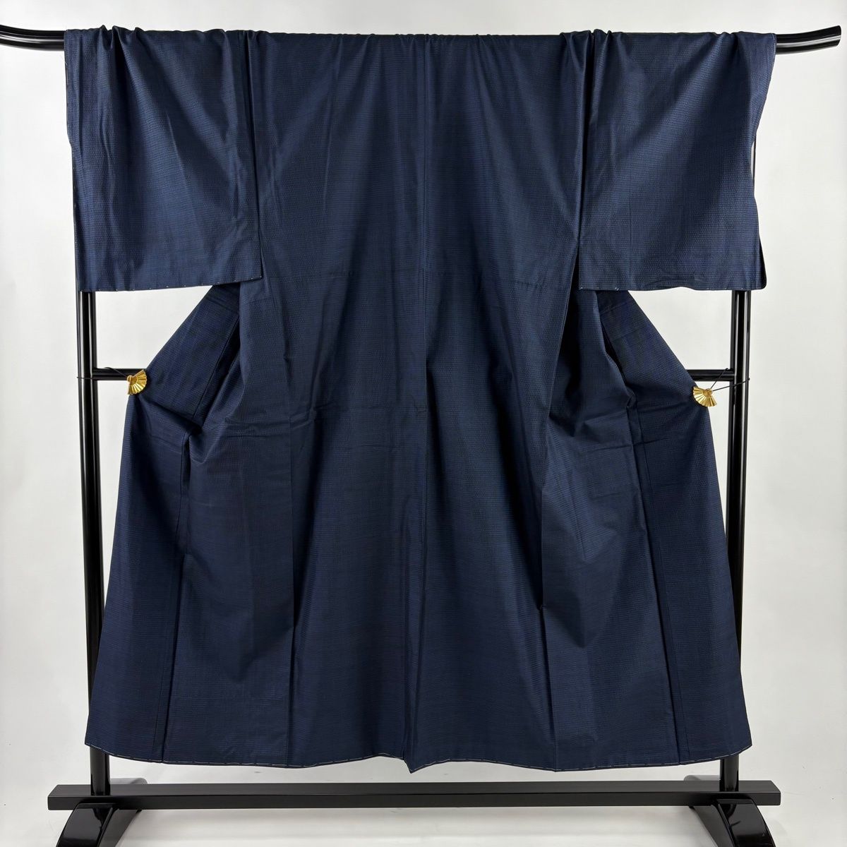 男着物 身丈153 cm 裄丈75 L 袷 紬 アンサンブル 幾何学 紺色 正絹 秀品