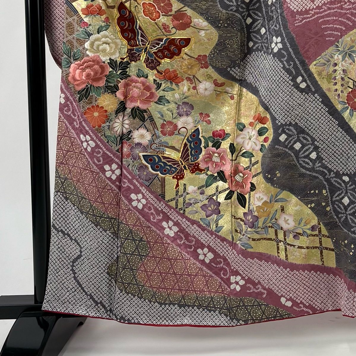 振袖 身丈162 cm 裄丈67 M 袷 草花 蝶 金糸 金彩 赤紫 正絹 秀品