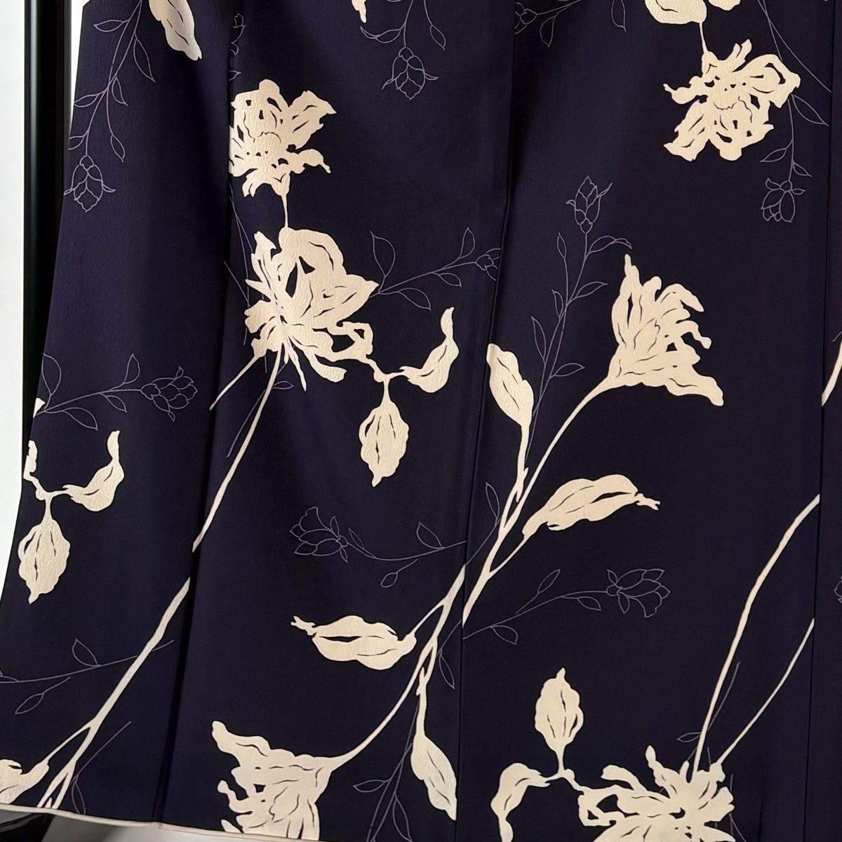 小紋 身丈166 cm 裄丈67.5 L 袷 こむさでもーど 洗える着物 草花 濃紫 化繊 秀品