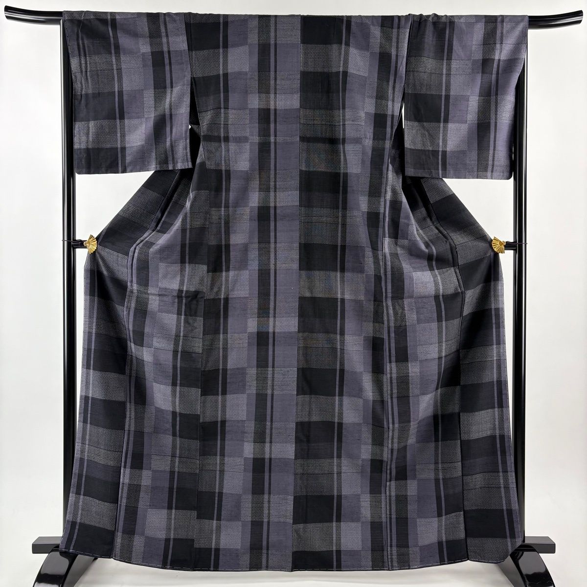 紬 身丈165 5 cm 裄丈67 L 袷 背抜き 格子 亀甲絣 灰紫 正絹 秀品