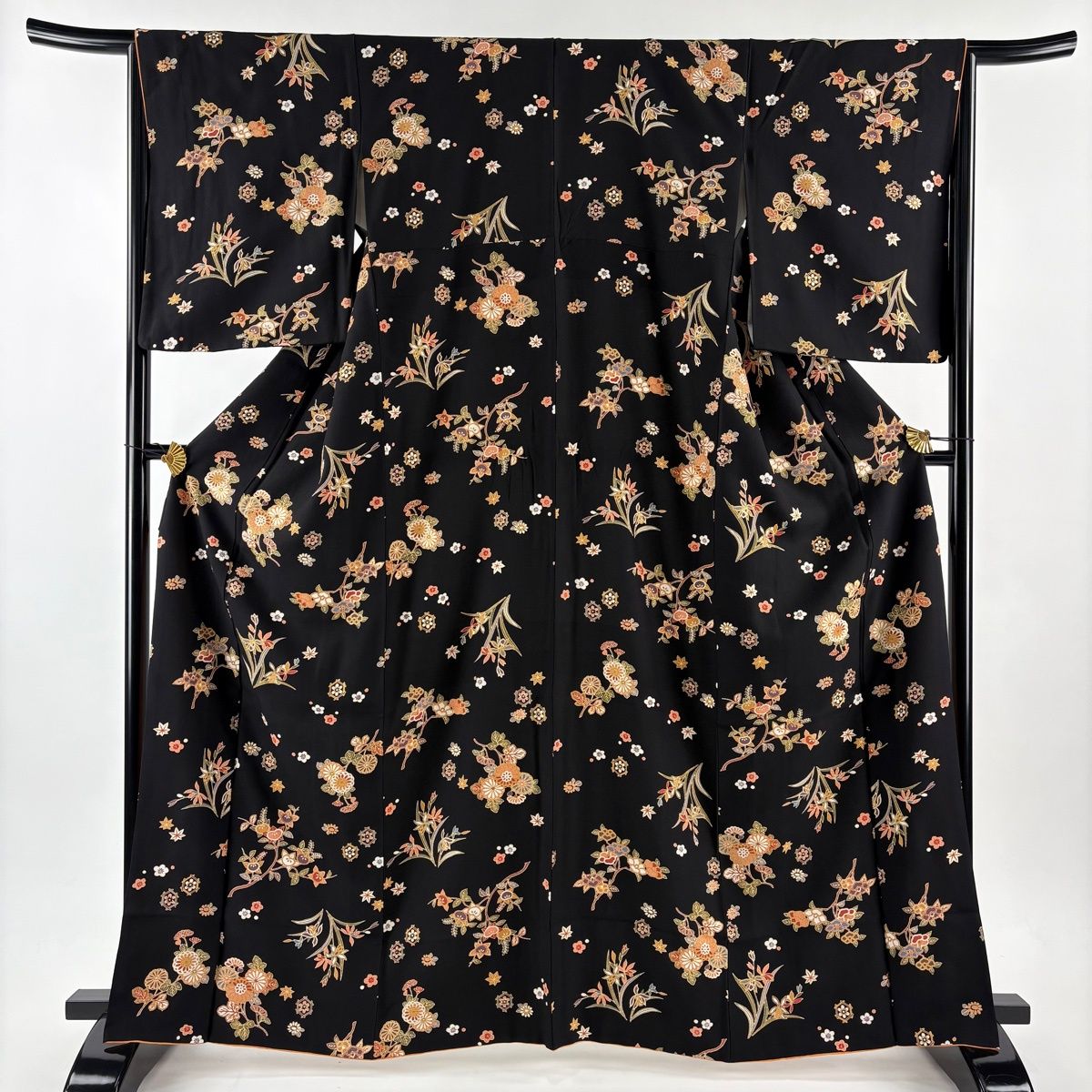 小紋 身丈165 cm 裄丈64 5 M 袷 草花 亀甲 金彩 黒 正絹 秀品