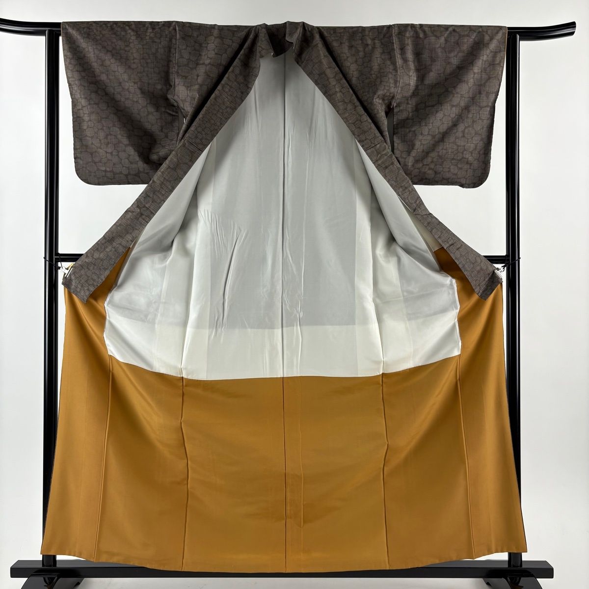  紬 身丈163 cm 裄丈62 5 S 袷 石畳 灰茶 正絹 秀品 紬 着物