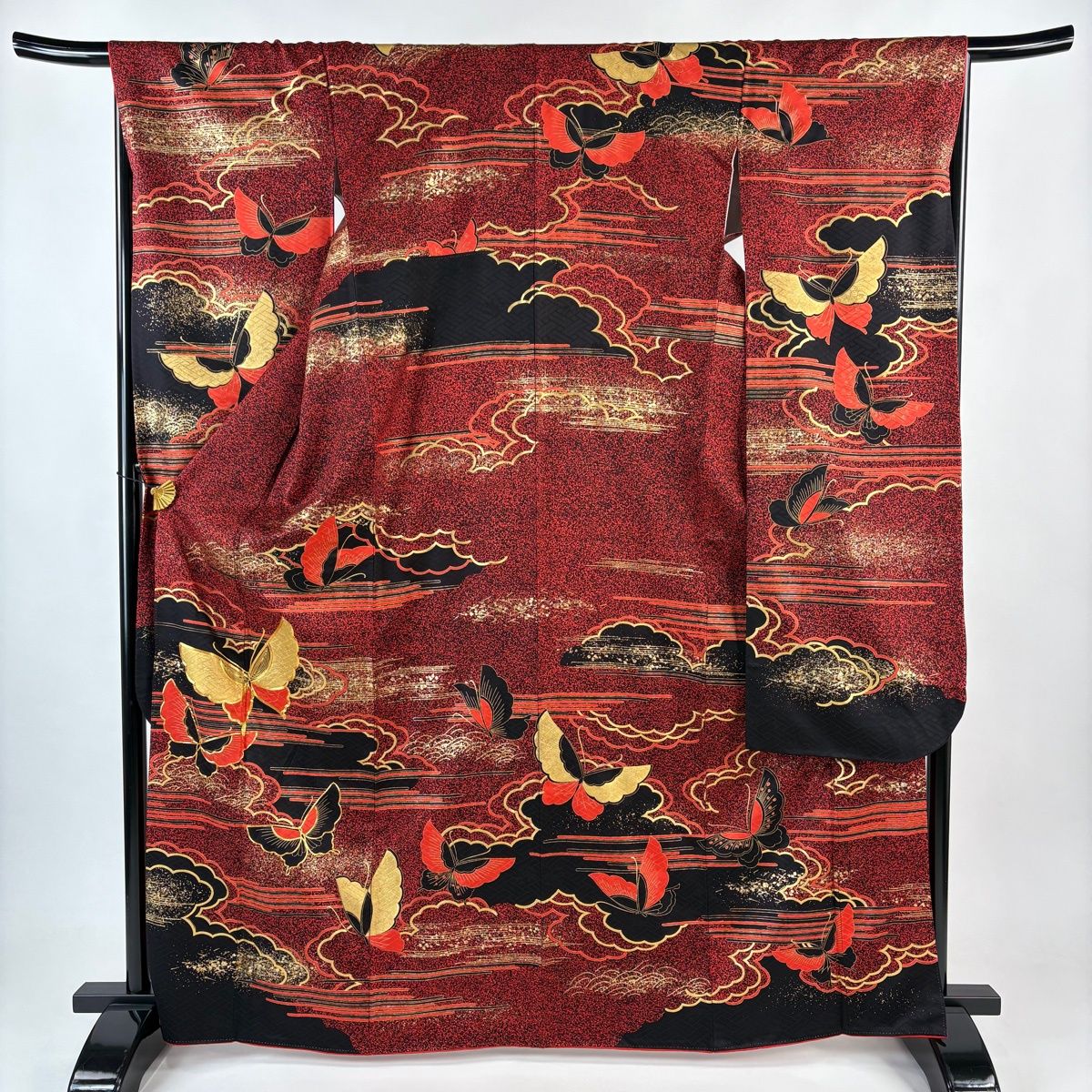 振袖 身丈165 5 cm 裄丈67 M 袷 蝶 雲文 金糸 金彩 赤 正絹 秀品 ケーブル編み 主役アイテム