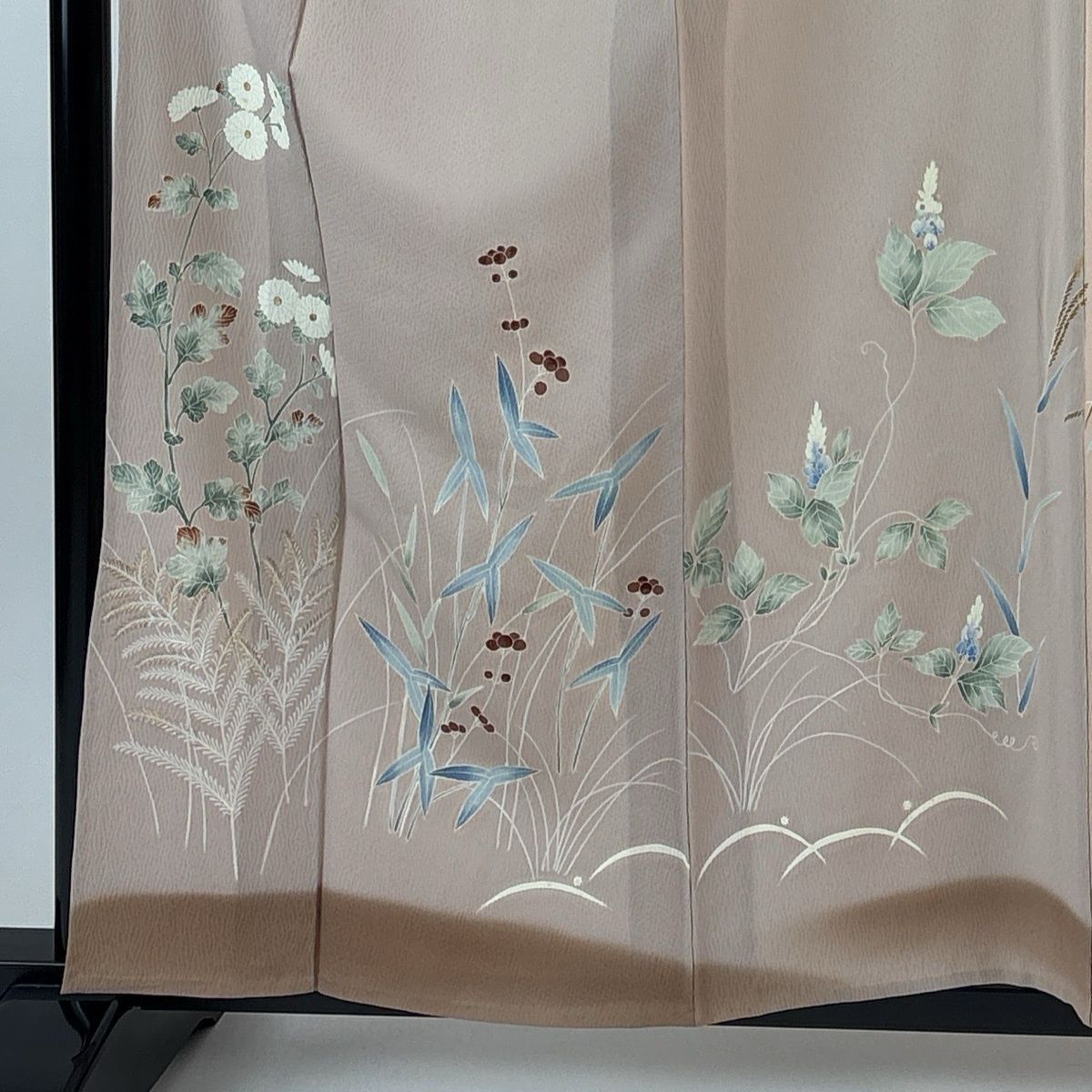 色留袖 身丈159 cm 裄丈64 M 単衣 草花 金糸 ピンクベージュ 正絹 秀品 三つ紋