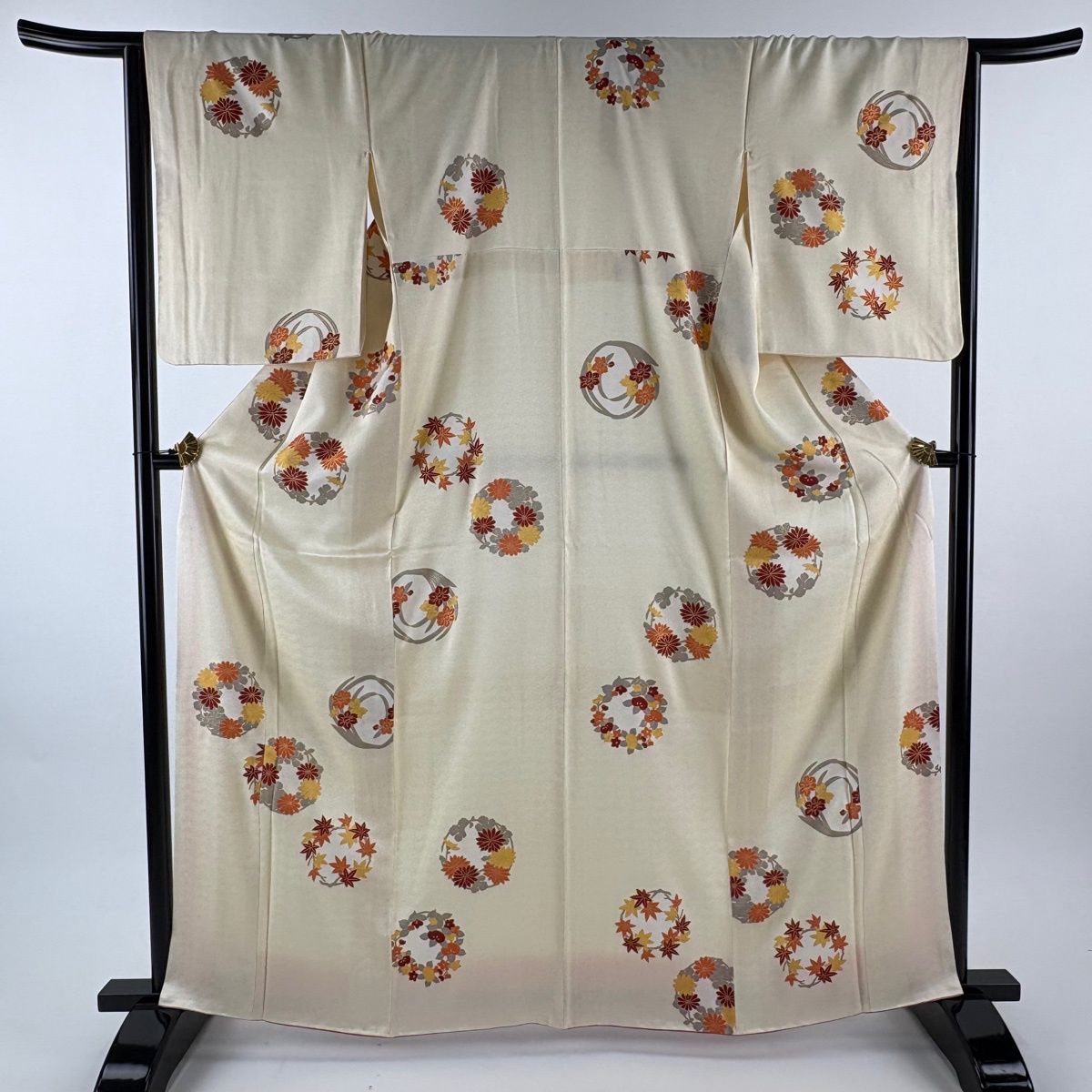 小紋 身丈163 cm 裄丈66 M 袷 花丸文 地紋 金彩 薄黄 正絹 秀品