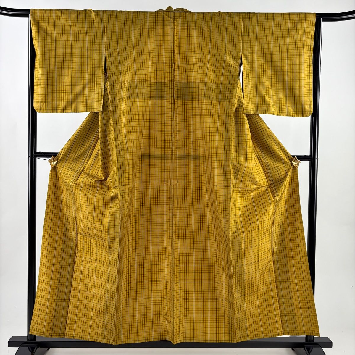 【単衣】鮮やかなオレンジの紬単衣　バチ襟　居敷当て無し 単衣】鮮やかなオレンジの紬単衣 バチ襟 居敷当て無し 単衣】