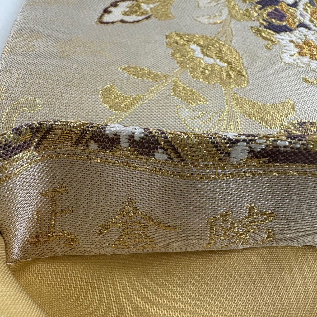 美品】 袋帯 名品 やまと 華文 2024 ヱ霞 金糸 螺鈿 金色 六通 正絹