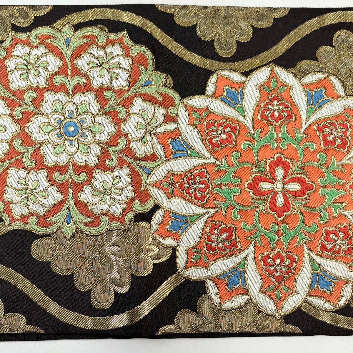 美品】 袋帯 名品 川島織物 落款 華文 箔 金糸 黒 六通 正絹 【中古