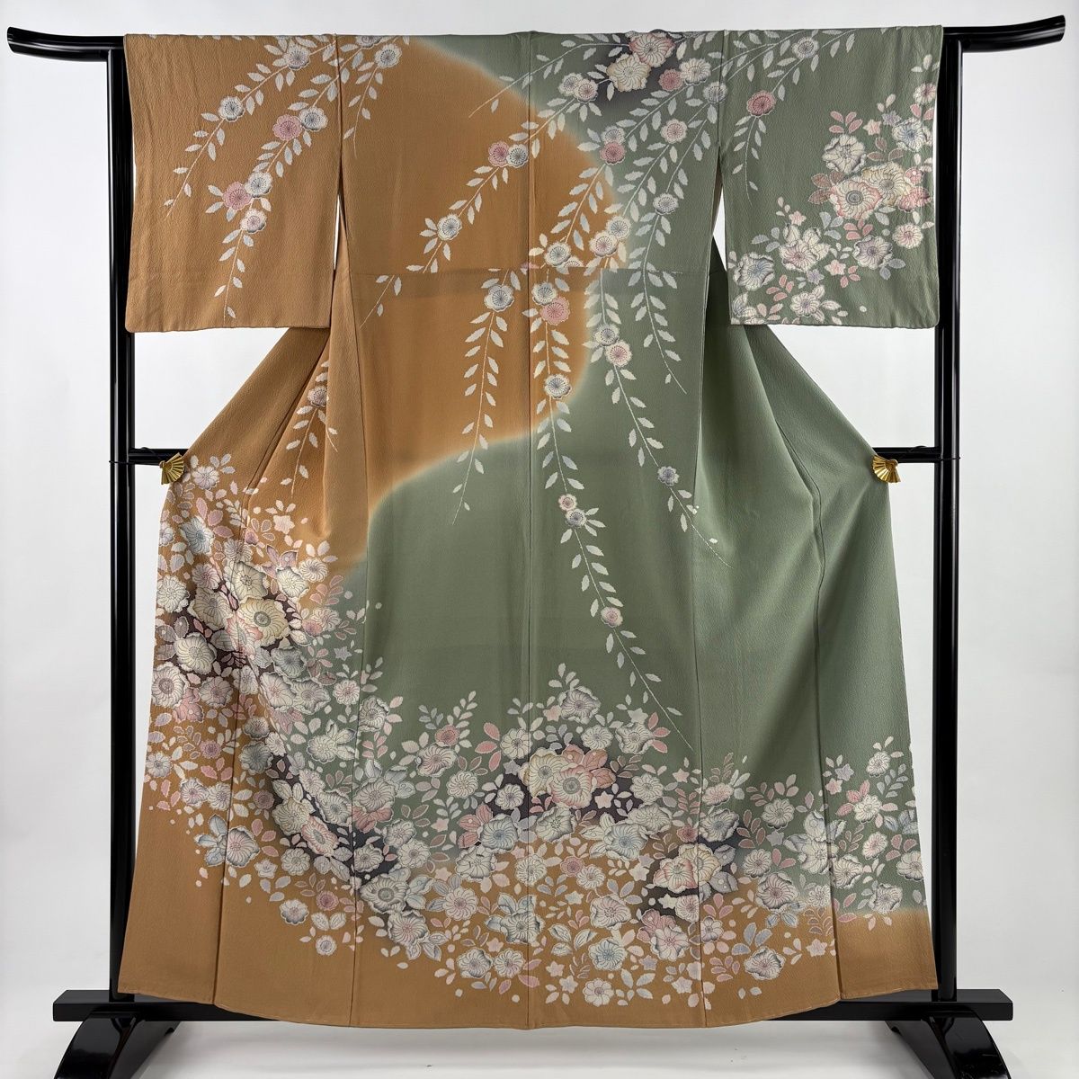 訪問着 身丈160 cm 裄丈64 M 袷 辻が花柄 染め分け 薄茶色 正絹 名品