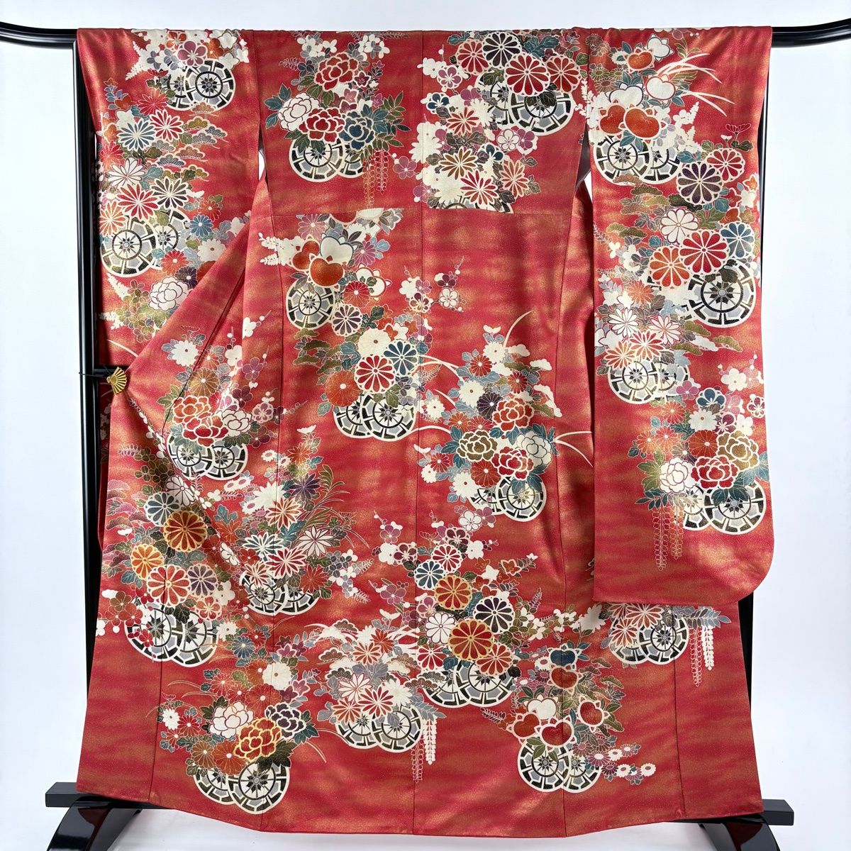 振袖 身丈163.5 cm 裄丈64 M 袷 花車 菊 金糸 金彩 茜色 正絹 名品