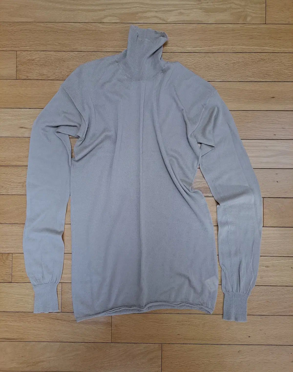 グッチ カシミア タートルネック ベージュ S 割引 高級 GUCCI グッチ