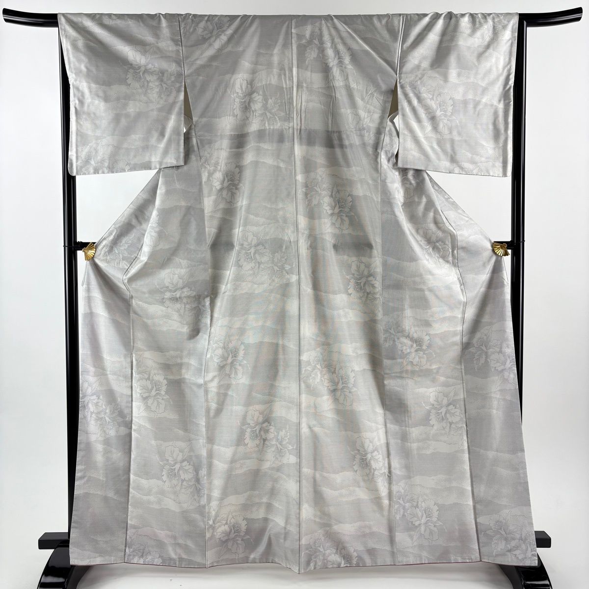 大島紬 身丈167 cm 裄丈66.5 M 袷 証紙 カト 霞 灰白 正絹 名品