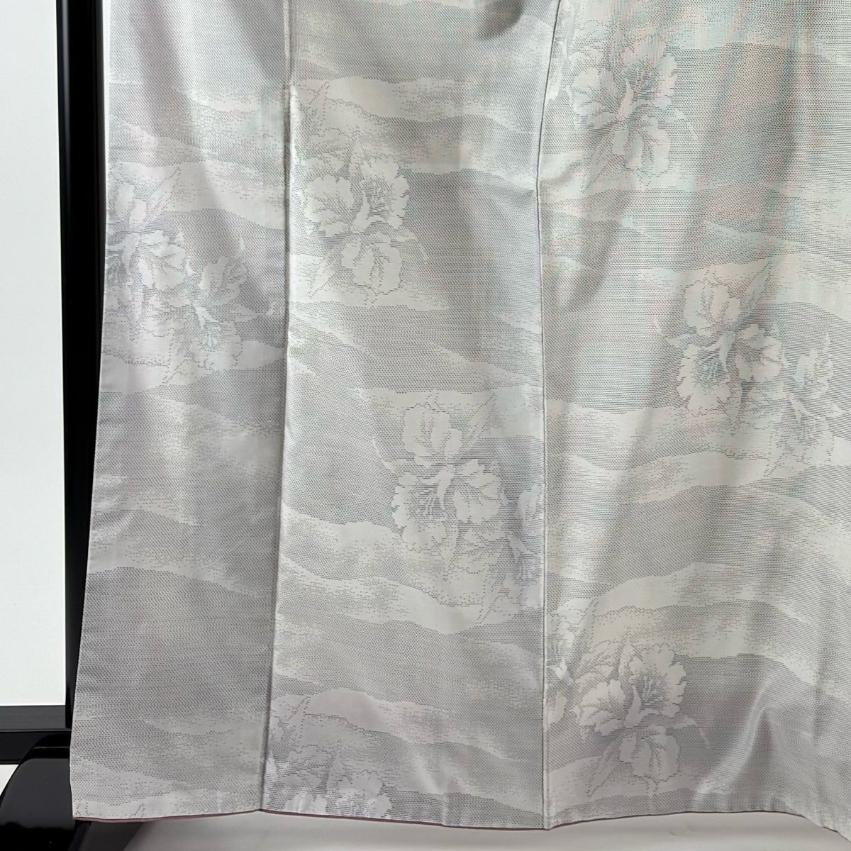 大島紬 身丈167 cm 裄丈66.5 M 袷 証紙 カト 霞 灰白 正絹 名品