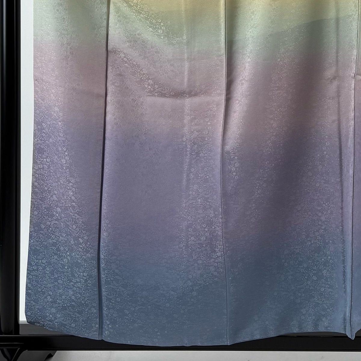 訪問着 身丈159.5 cm 裄丈67 M 袷 落款 地紋 金通し 染め分け ベージュ 正絹 名品