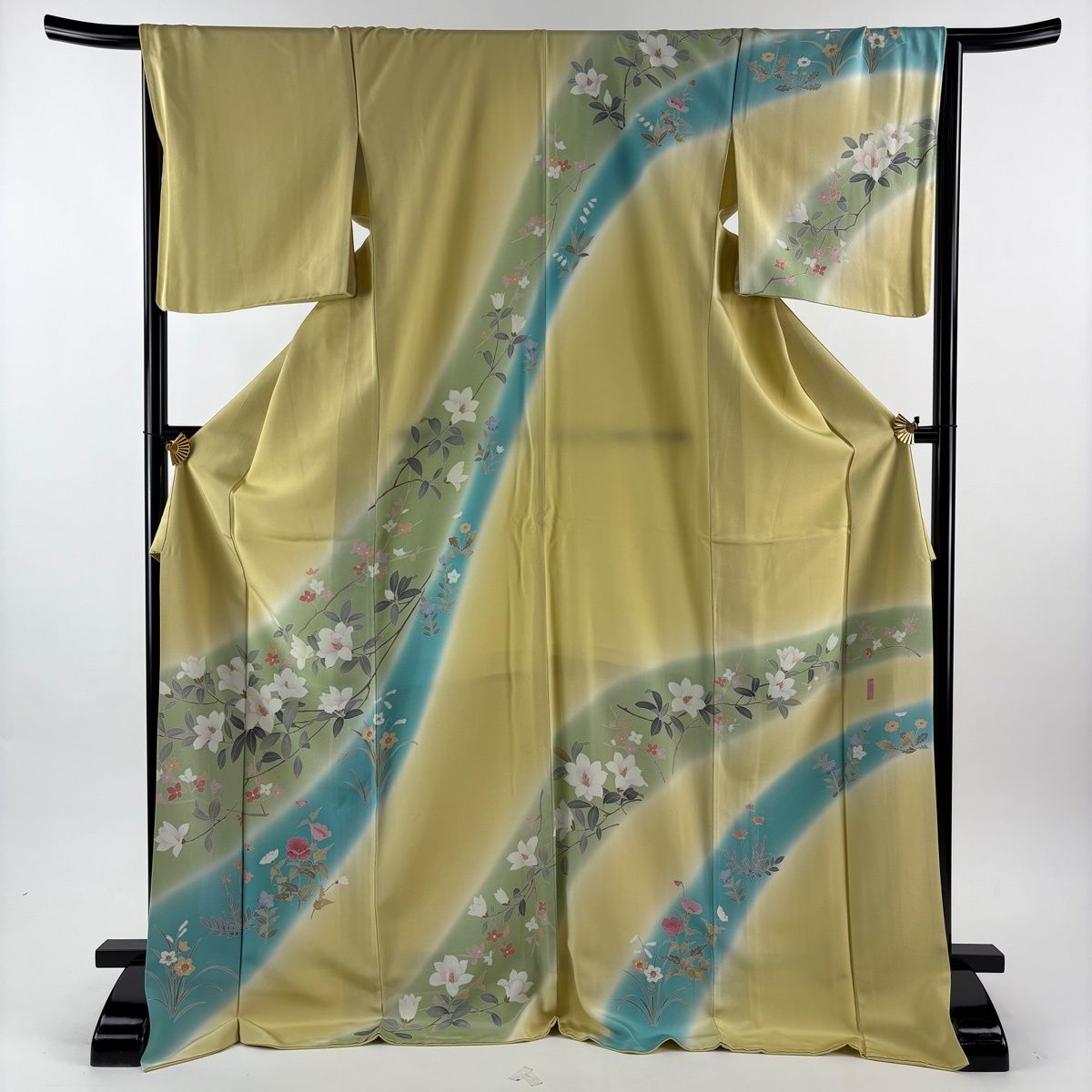 訪問着 身丈176 cm 裄丈67 M 袷 落款 枝花 草花 染め分け ぼかし ベージュ 正絹