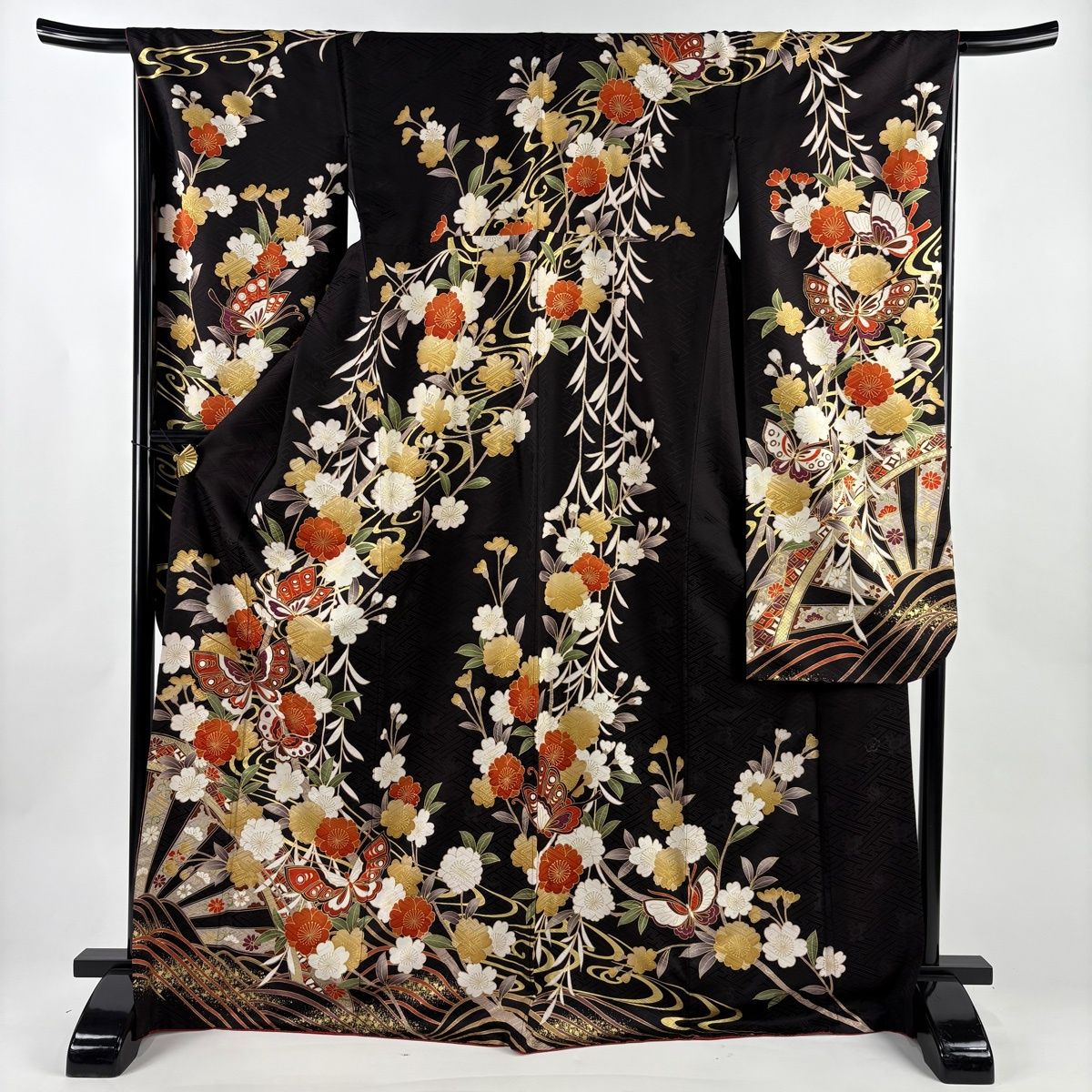 振袖 身丈170.5 cm 裄丈67 M 袷 蝶 枝垂れ桜 金彩 黒 正絹 名品